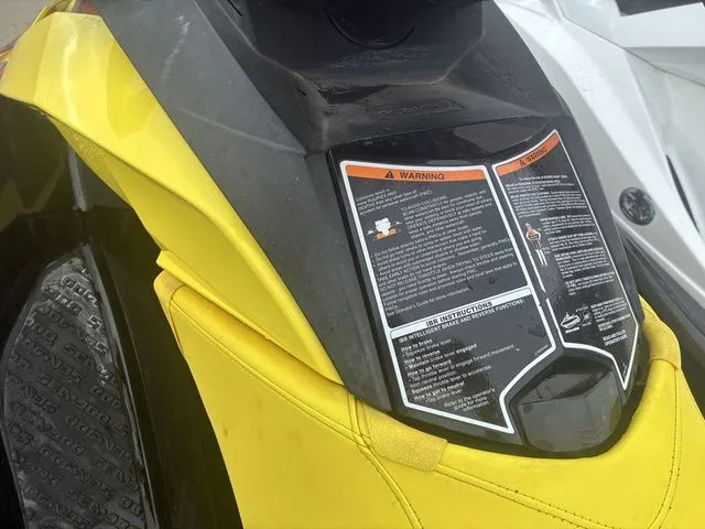 Slide: The Image of Sea-Doo GTR 2015 - 9