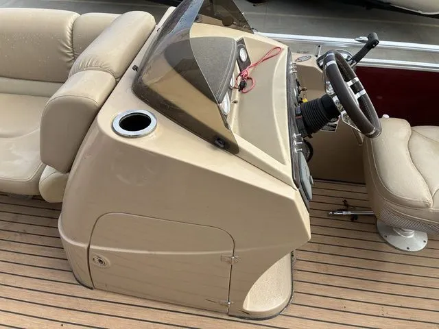 Slide: The Image of Harris Solstice 220 2015 - 19