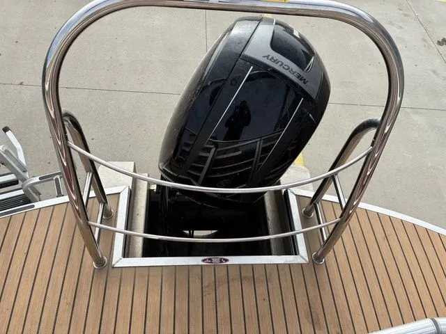 Slide: The Image of Harris Solstice 220 2015 - 32