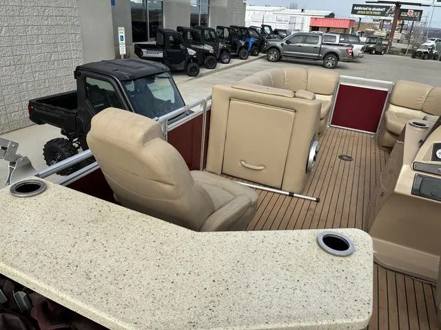 Slide: The Image of Harris Solstice 220 2015 - 35