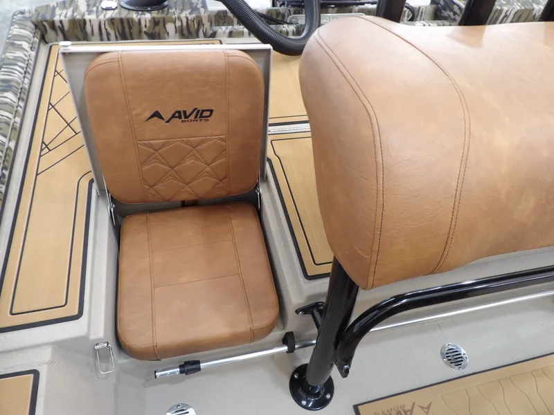 Slide: The Image of Avid 20CC Rogue 2026 - 8