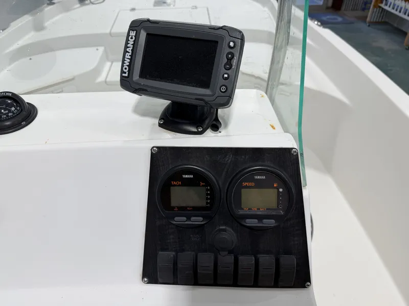 Slide: The Image of Sailfish 2100CC BAY 2013 - 24