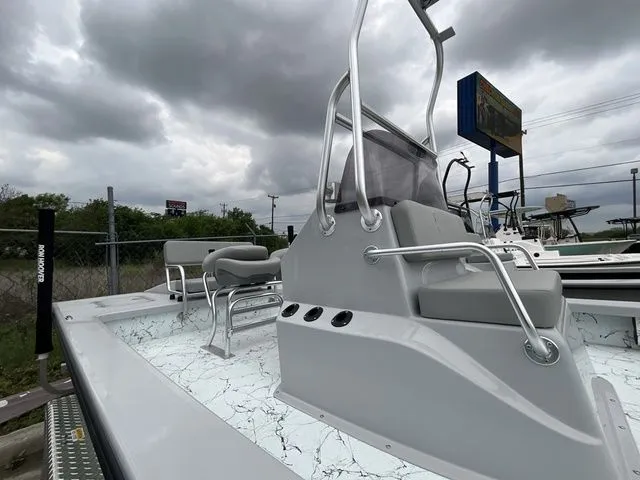 Slide: The Image of Majek 22 Illusion 2026 - 10