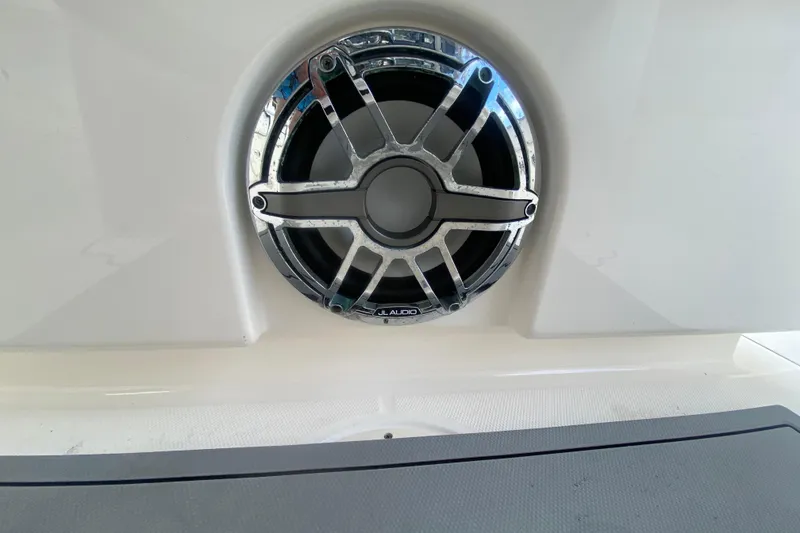 Slide: The Image of Bow Profile - 18