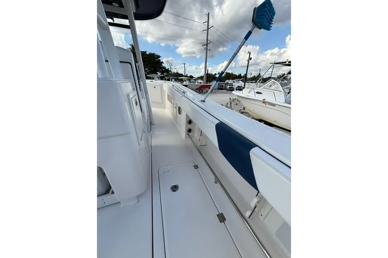 Slide: The Image of Bow Lounger Area - 19