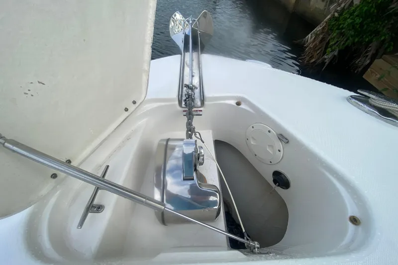 Slide: The Image of Simrad Radar - 25