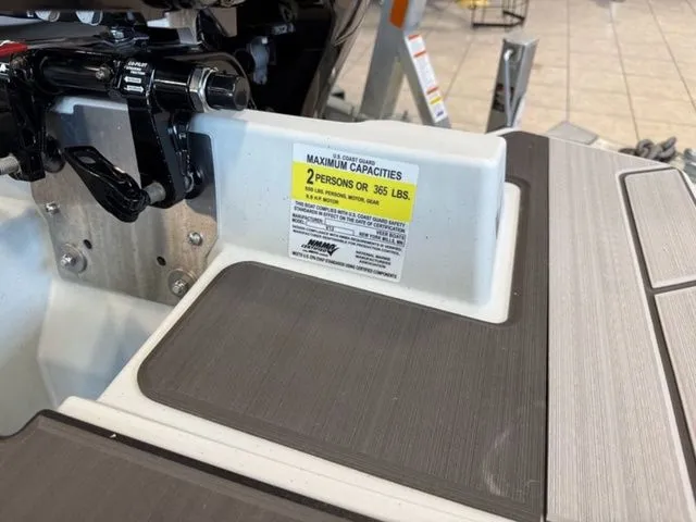 Slide: The Image of Veer Veer V13 2023 - 4