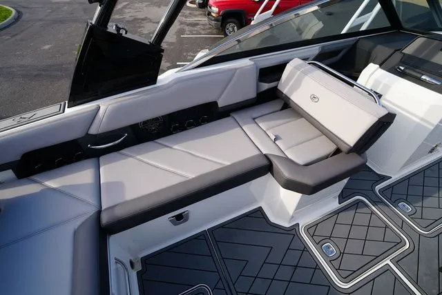 Slide: The Image of Cobalt R6 2021 - 11