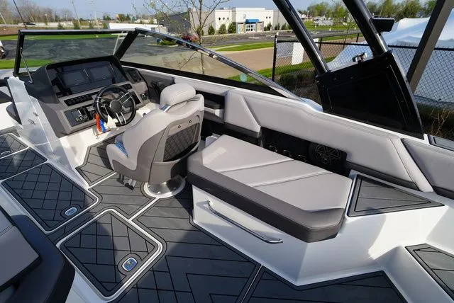 Slide: The Image of Cobalt R6 2021 - 17