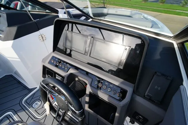 Slide: The Image of Cobalt R6 2021 - 21