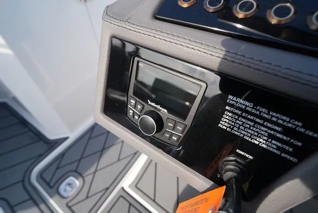 Slide: The Image of Cobalt R6 2021 - 22