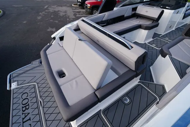 Slide: The Image of Cobalt R6 2021 - 5