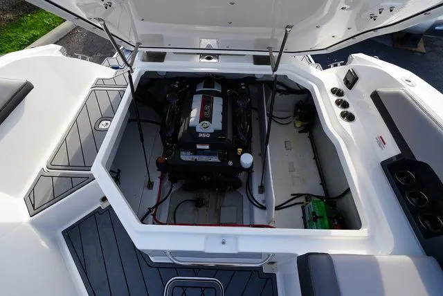 Slide: The Image of Cobalt R6 2021 - 9