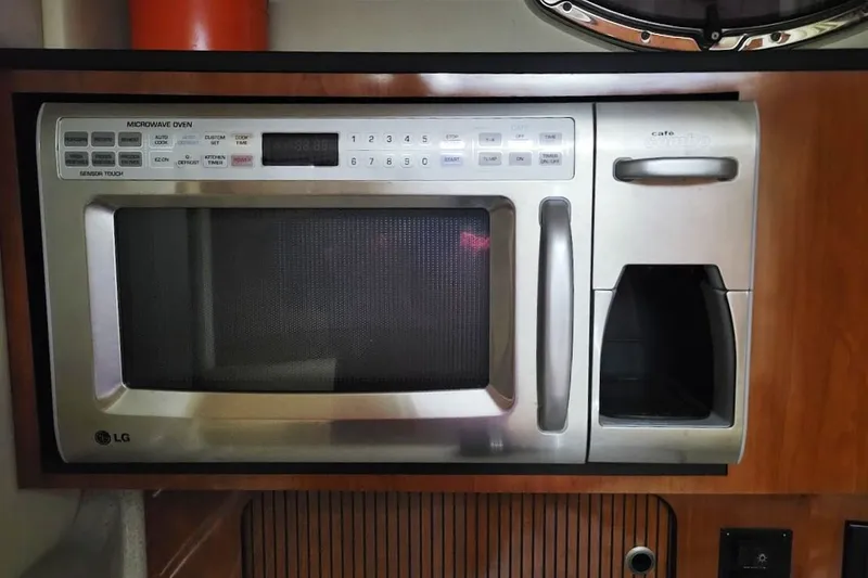 Slide: The Image of Sea Ray Sundancer 320 2007 - 30