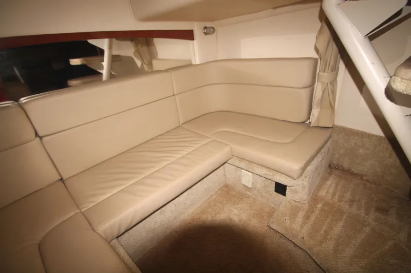 Slide: The Image of Mid Cabin to Port - 37