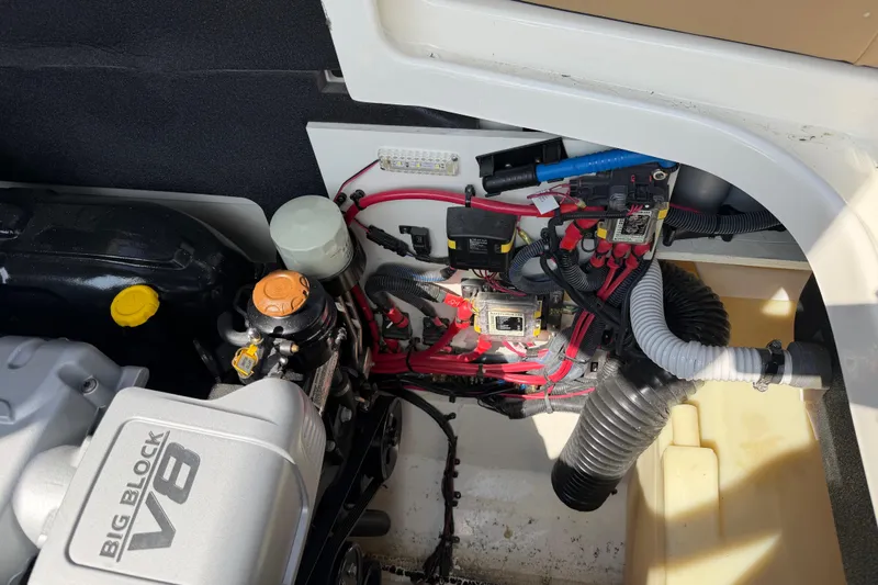 Slide: The Image of Engine compartment of a 2021 Sea Ray SLX 280 with Big Block V8 engine. - 30