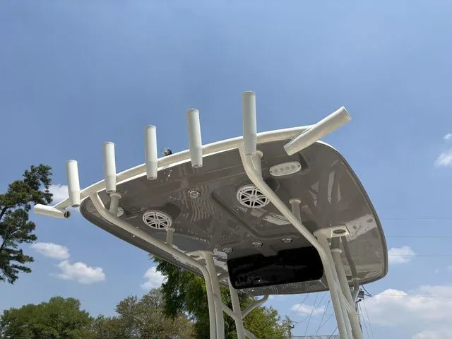 Slide: The Image of Pioneer 202 Islander 2026 - 20