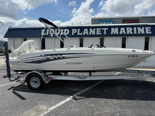 Slide: The Image of Stingray 182 SC 2019 - 3