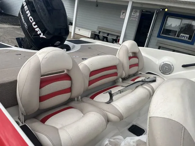 Slide: The Image of Tracker NZ7SP 2011 - 3