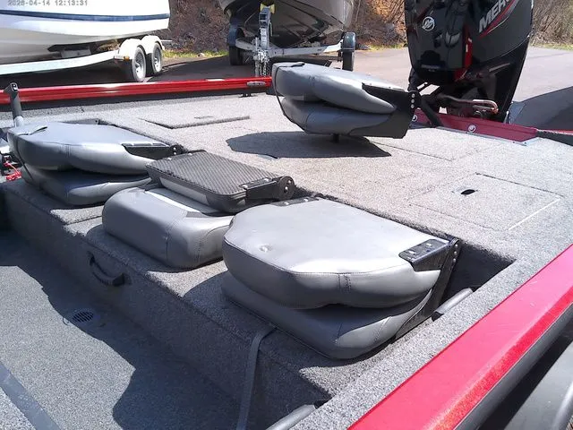 Slide: The Image of Lowe 175SC 2021 - 3