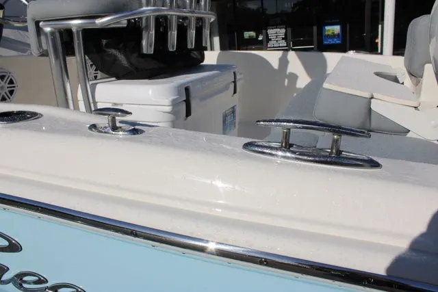 Slide: The Image of Pioneer 180 Islander 2026 - 23