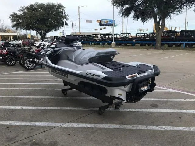 Slide: The Image of Sea-Doo GTX 2024 - 4