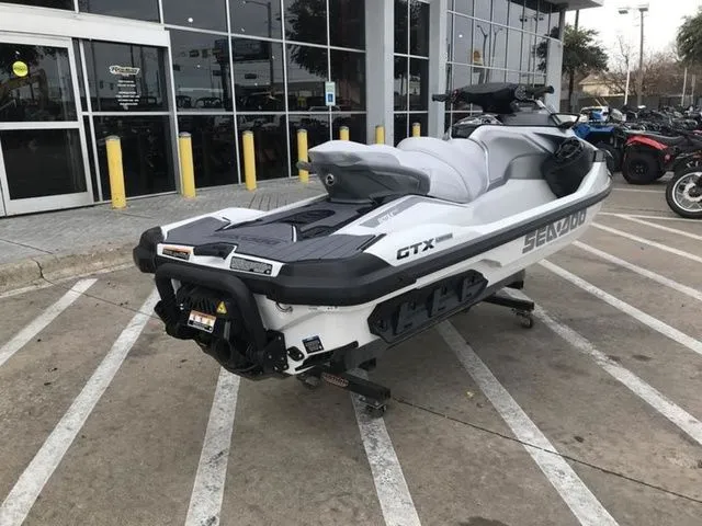 Slide: The Image of Sea-Doo GTX 2024 - 6