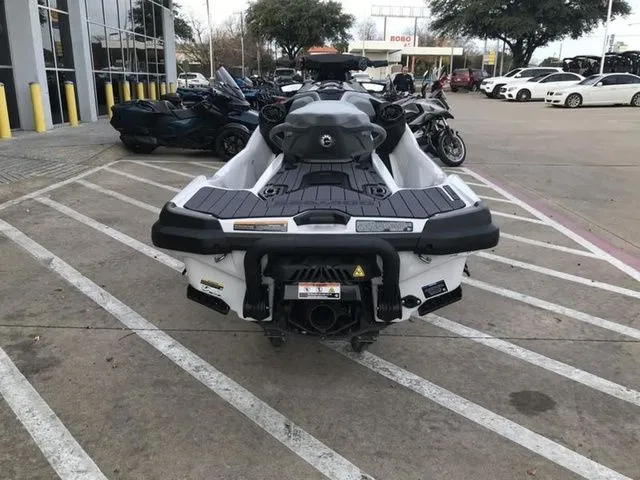 Slide: The Image of Sea-Doo GTX 2024 - 8