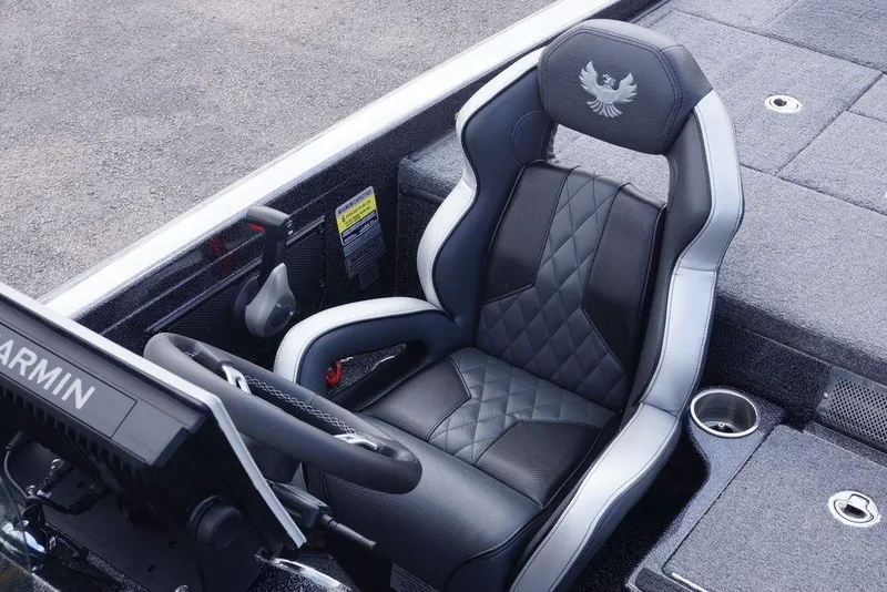 Slide: The Image of Luxury seating in 2026 Phoenix 921 Elite X boat cockpit, featuring ergonomic design and premium materials. - 14