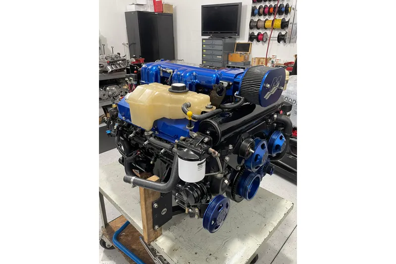 Slide: The Image of 2007 Donzi 27 ZR boat identification plate with warning and certification stickers. - 39