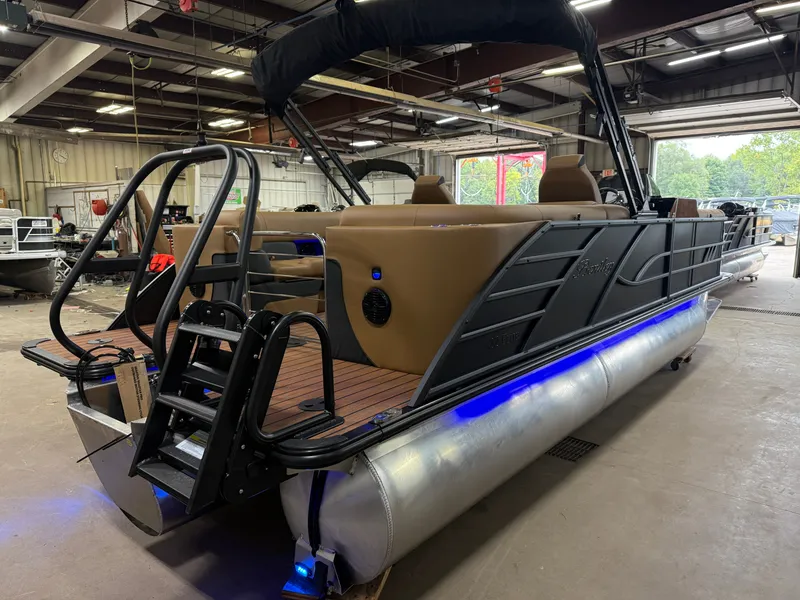 Slide: The Image of Bentley Pontoons Elite 350HP Admiral 253 Quad Lounge Tritoon 2026 - 57