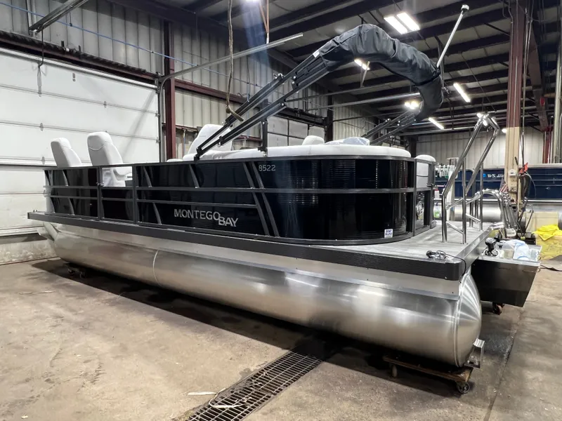 Slide: The Image of Montego Bay 8522 Quad Lounger BR Deluxe Pontoon & Honda 4-Stroke EFI 2026 - 31