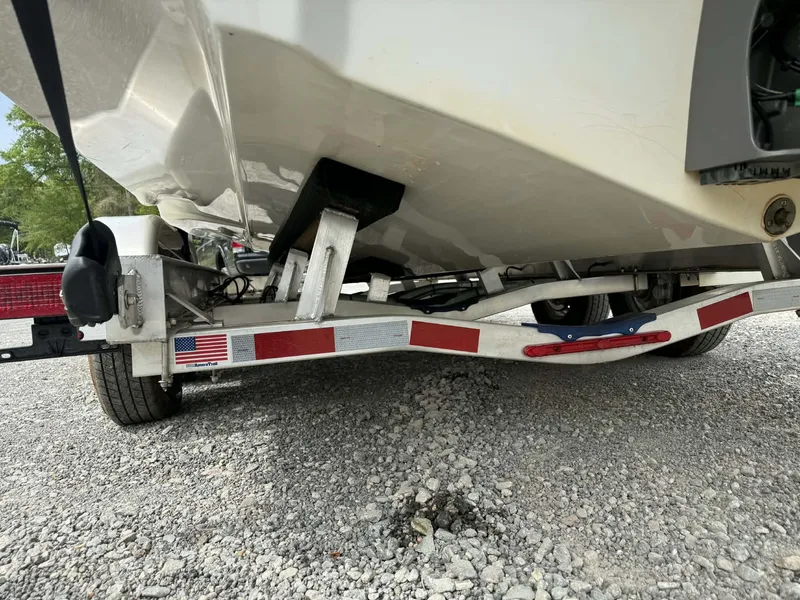 Slide: The Image of Crownline Boats 240 LS 2008 - 7