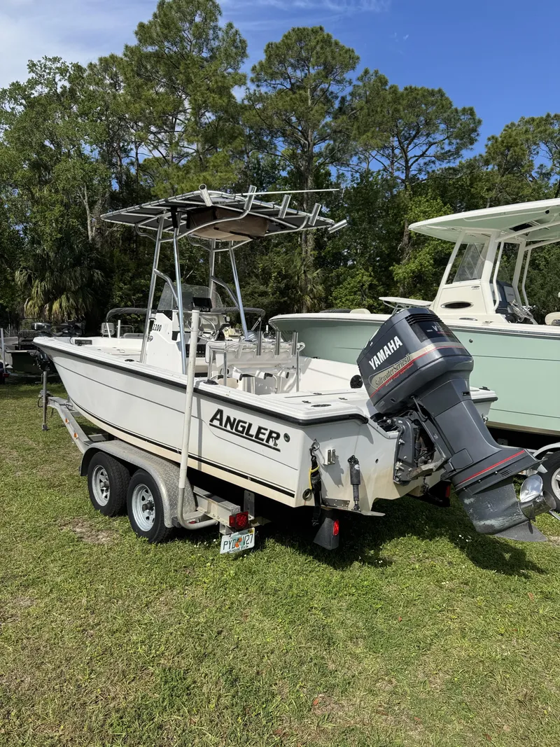 Slide: The Image of Angler 2200 2002 - 16