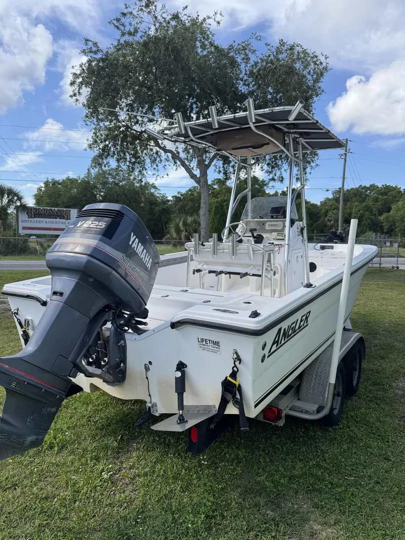 Slide: The Image of Angler 2200 2002 - 18