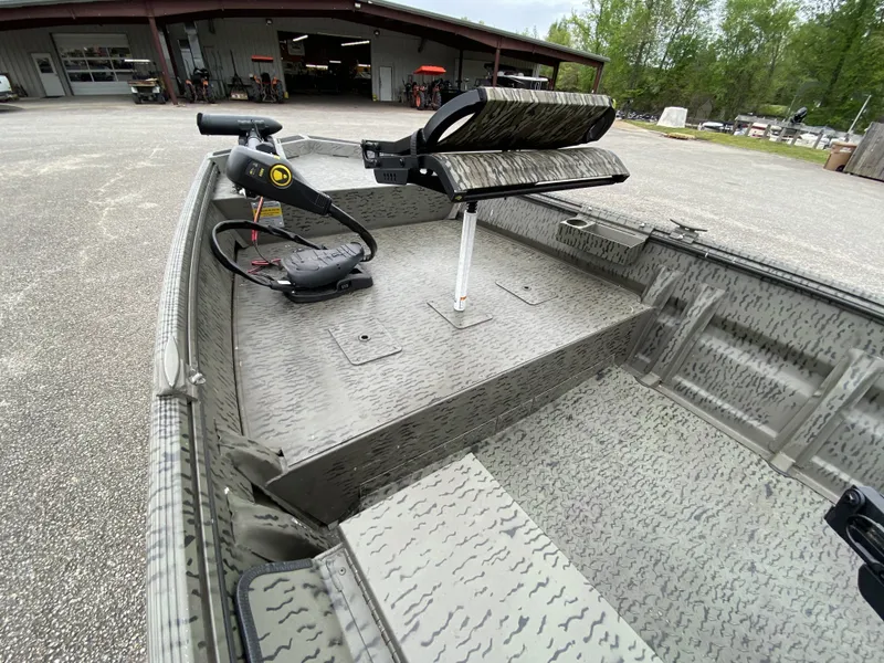 Slide: The Image of War Eagle Sportsman 648LDV 2025 - 14