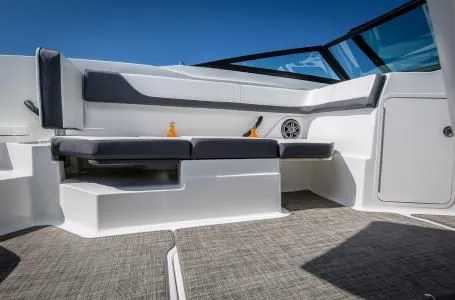 Slide: The Image of Sea Ray SPX 210 2016 - 13