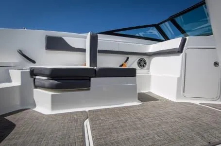 Slide: The Image of Sea Ray SPX 210 2016 - 6