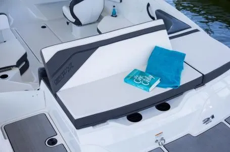 Slide: The Image of Sea Ray SPX 210 2016 - 7