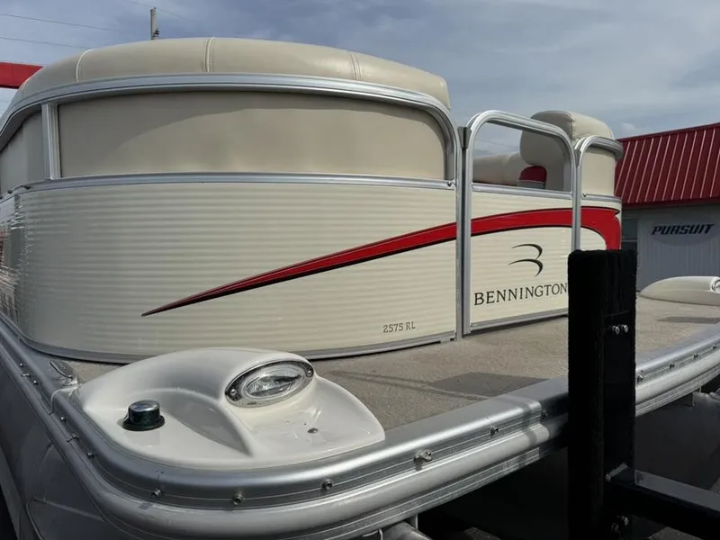 Slide: The Image of Bennington 2575RLi 2007 - 15