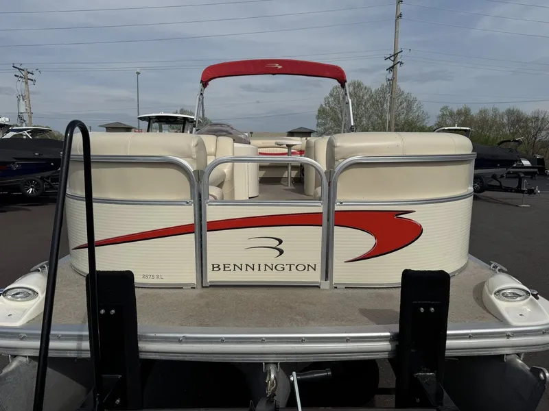 Slide: The Image of Bennington 2575RLi 2007 - 17