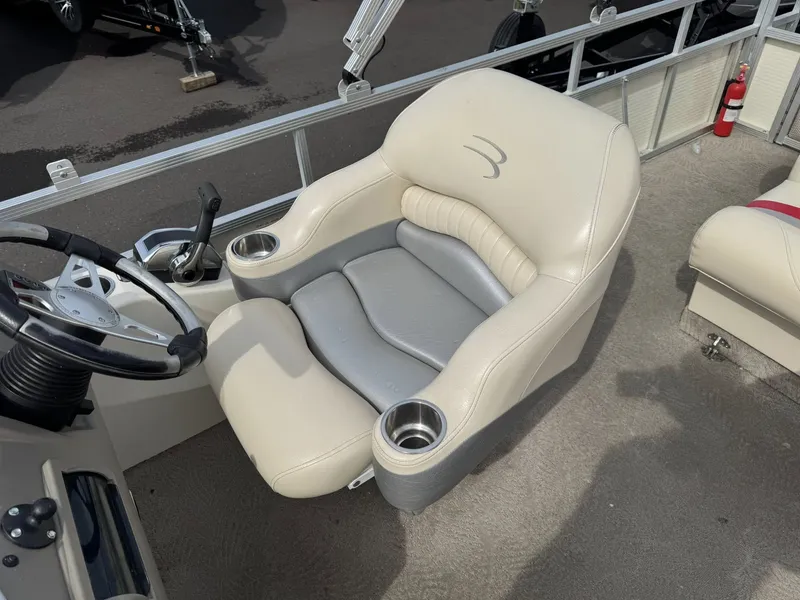 Slide: The Image of Bennington 2575RLi 2007 - 23