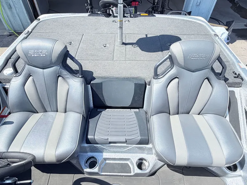 Slide: The Image of Skeeter FXR21 L - IN STOCK NOW 2022 - 16