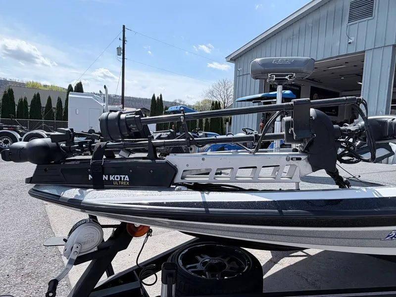 Slide: The Image of Skeeter FXR21 L - IN STOCK NOW 2022 - 25