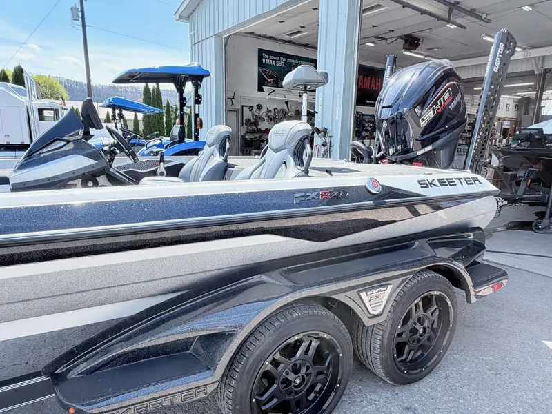 Slide: The Image of Skeeter FXR21 L - IN STOCK NOW 2022 - 27