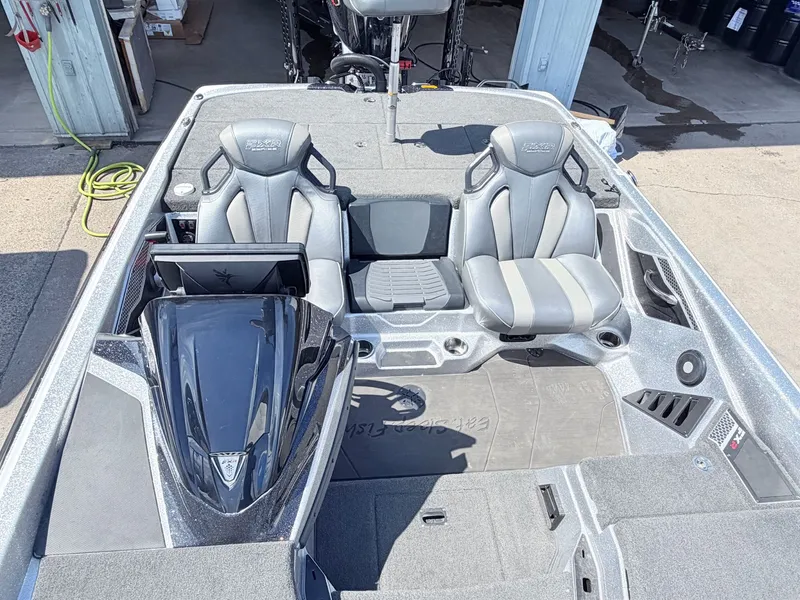 Slide: The Image of Skeeter FXR21 L - IN STOCK NOW 2022 - 40