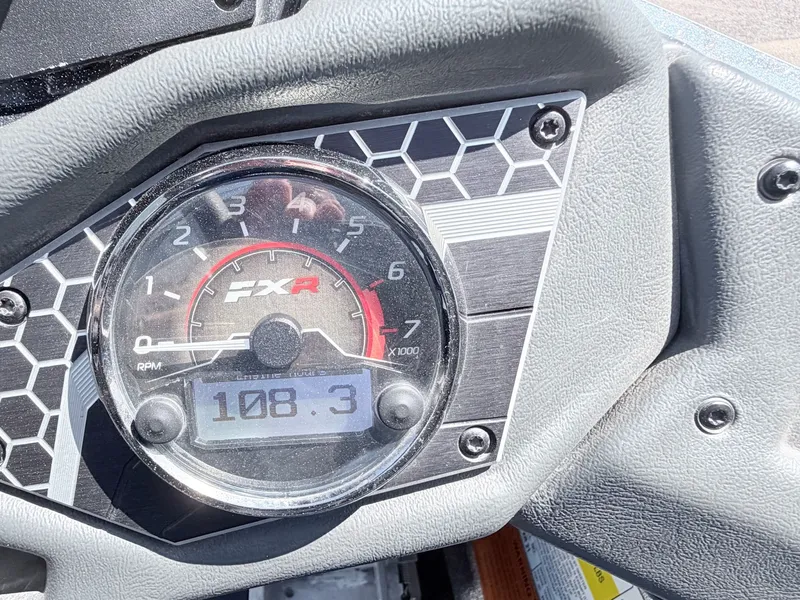 Slide: The Image of Skeeter FXR21 L - IN STOCK NOW 2022 - 50