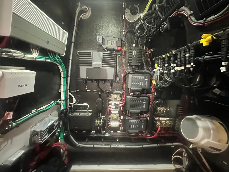 Slide: The Image of Electrical system of a 2021 Yellowfin 36 Offshore boat, showcasing wiring and components. - 18