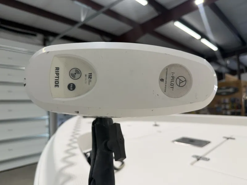 Slide: The Image of Sailfish 2100CC BAY 2013 - 7