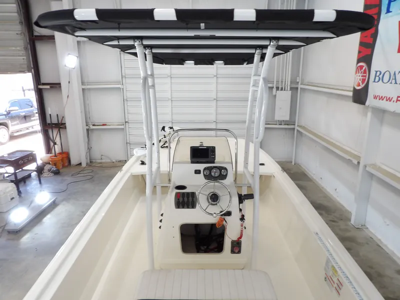 Slide: The Image of Mako Pro Skiff 19 CC 2017 - 14